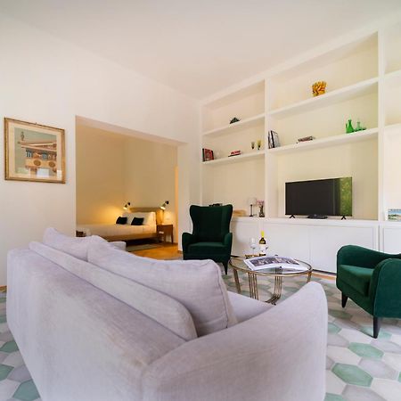 Palazzo Planeta Apartment ปาแลร์โม ภายนอก รูปภาพ